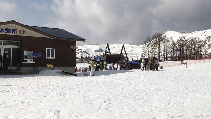 �x�e���Ɣ�������