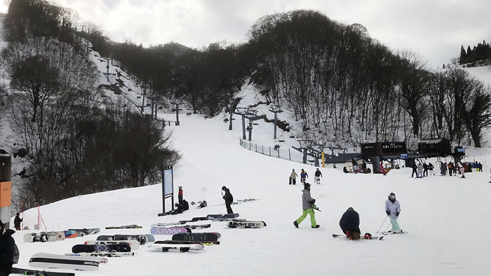 �}���j�G�L��